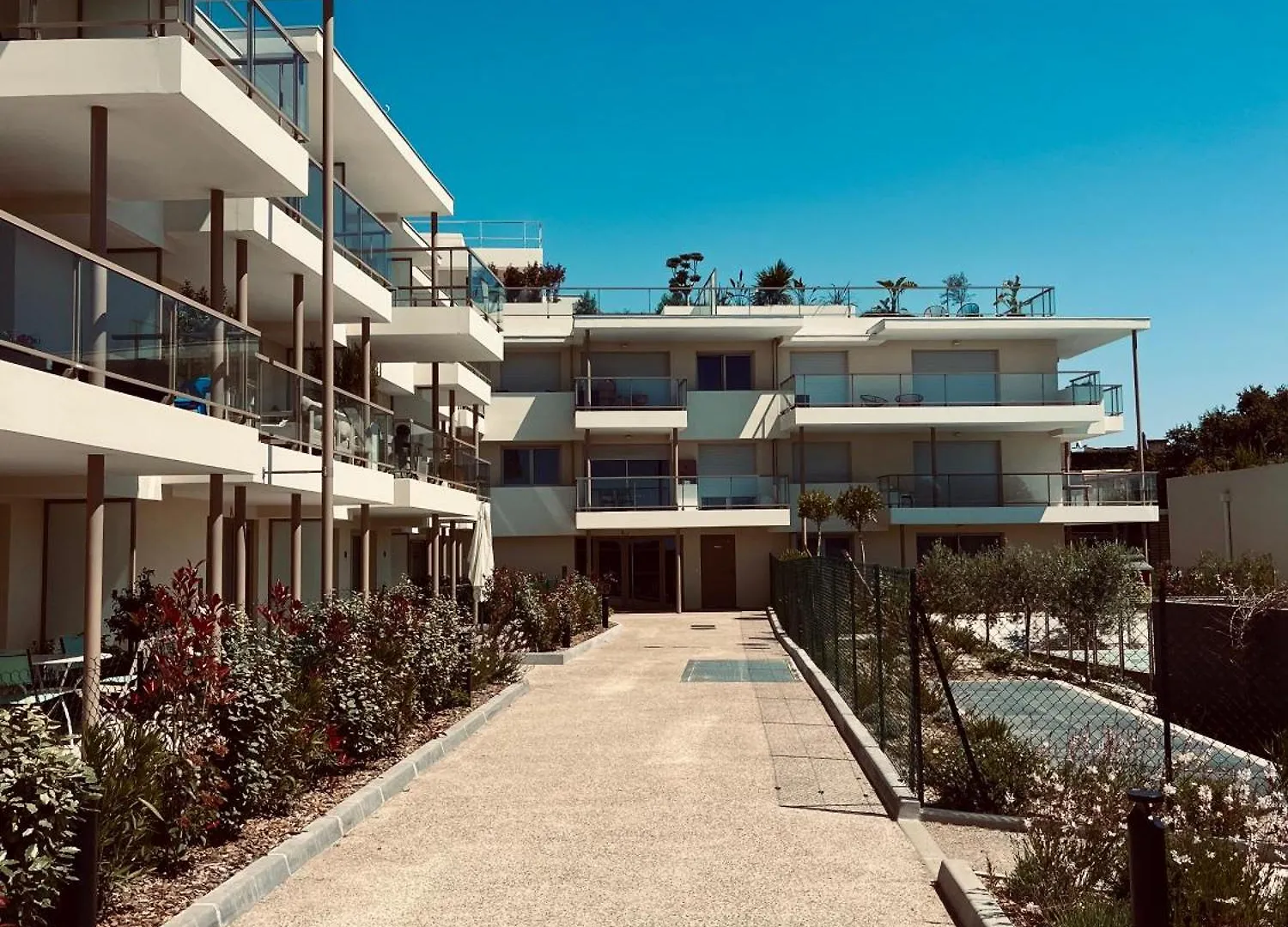 Apartment Appartement 2 Pieces Residence Avec Piscine Villeneuve-Loubet